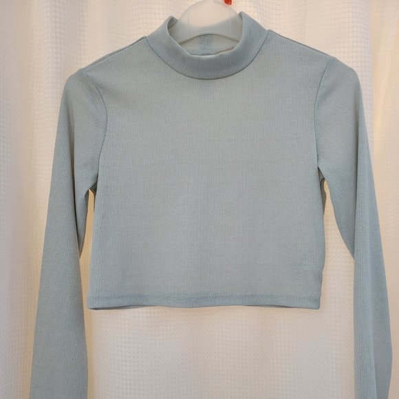 Silver Crop Top - Picture 1 of 4